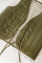 Load image into Gallery viewer, Ryan Reversible Quilted Gilet