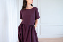 Load image into Gallery viewer, Mabel Crop Boxy Tee - Linen Blend