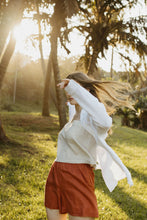 Load image into Gallery viewer, Iris Shorts Plain - Linen