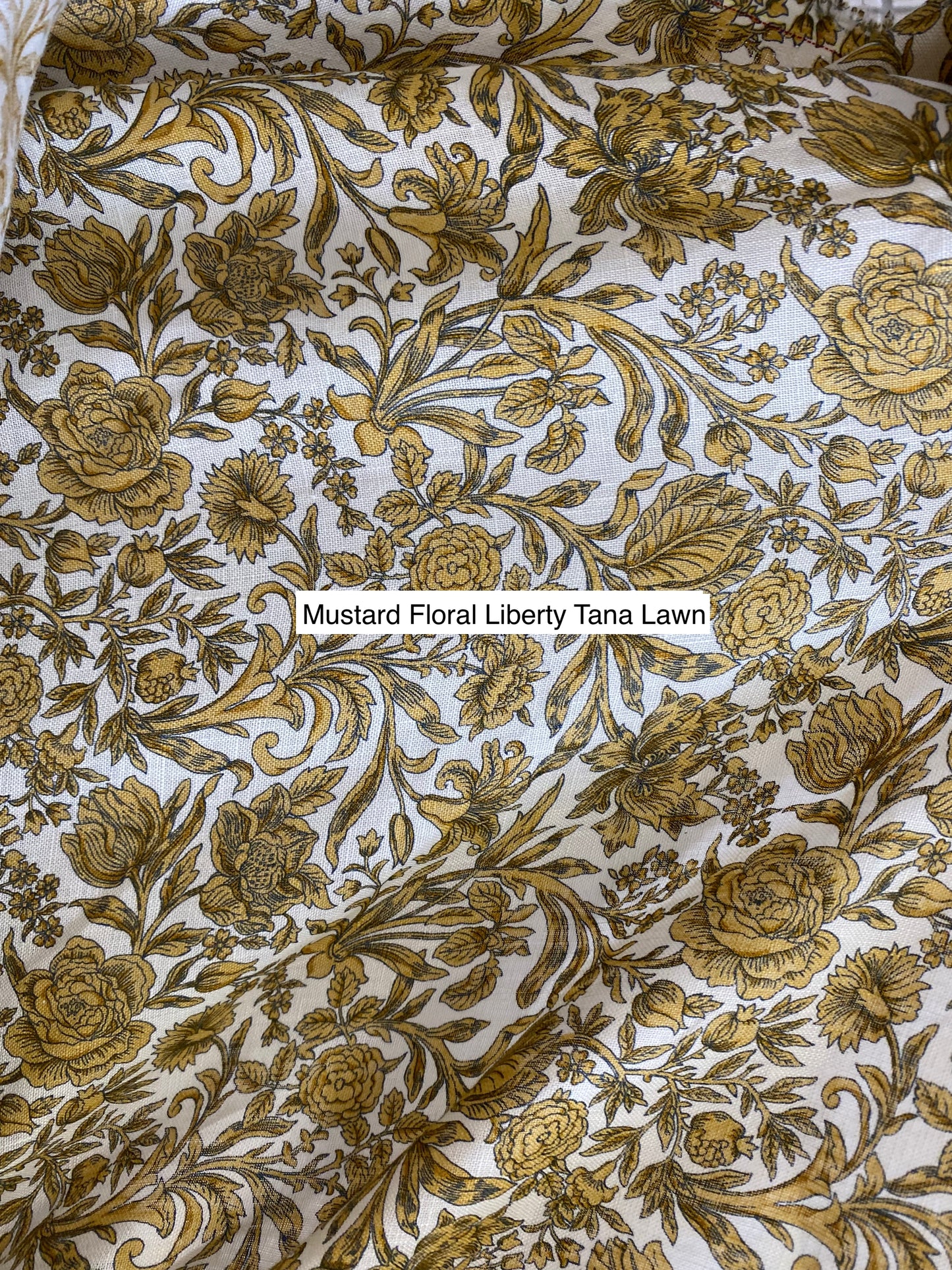 Iris Shorts With Frill Hem - Cotton Prints