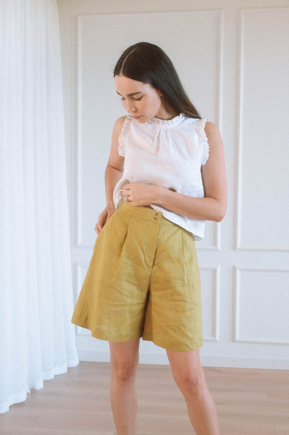 Elo Tailored Bermuda Shorts - Pistachio Size M