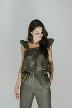 Load image into Gallery viewer, Willow Cropped High-Rise Linen Pants
