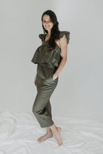 Load image into Gallery viewer, Willow High-Rise Linen Pants
